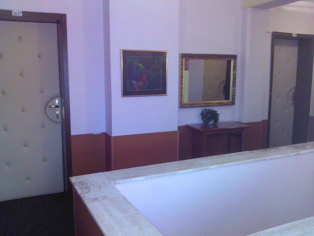 Vila Ani Skopje Exteriör bild