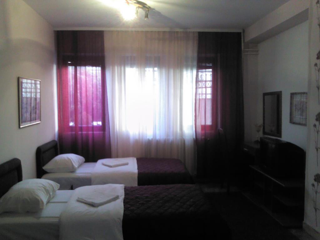Vila Ani Skopje Exteriör bild
